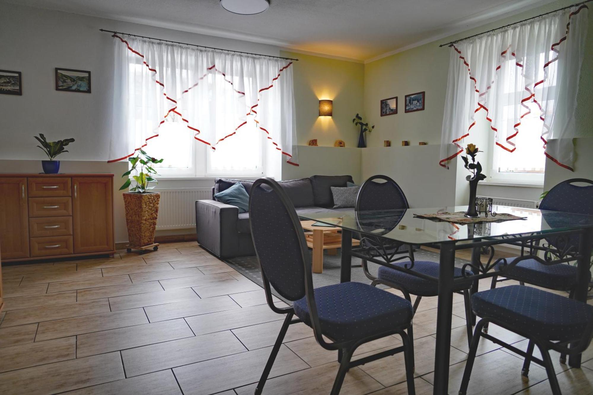 Ferienwohnung Fuessel ラートマンスドルフ エクステリア 写真